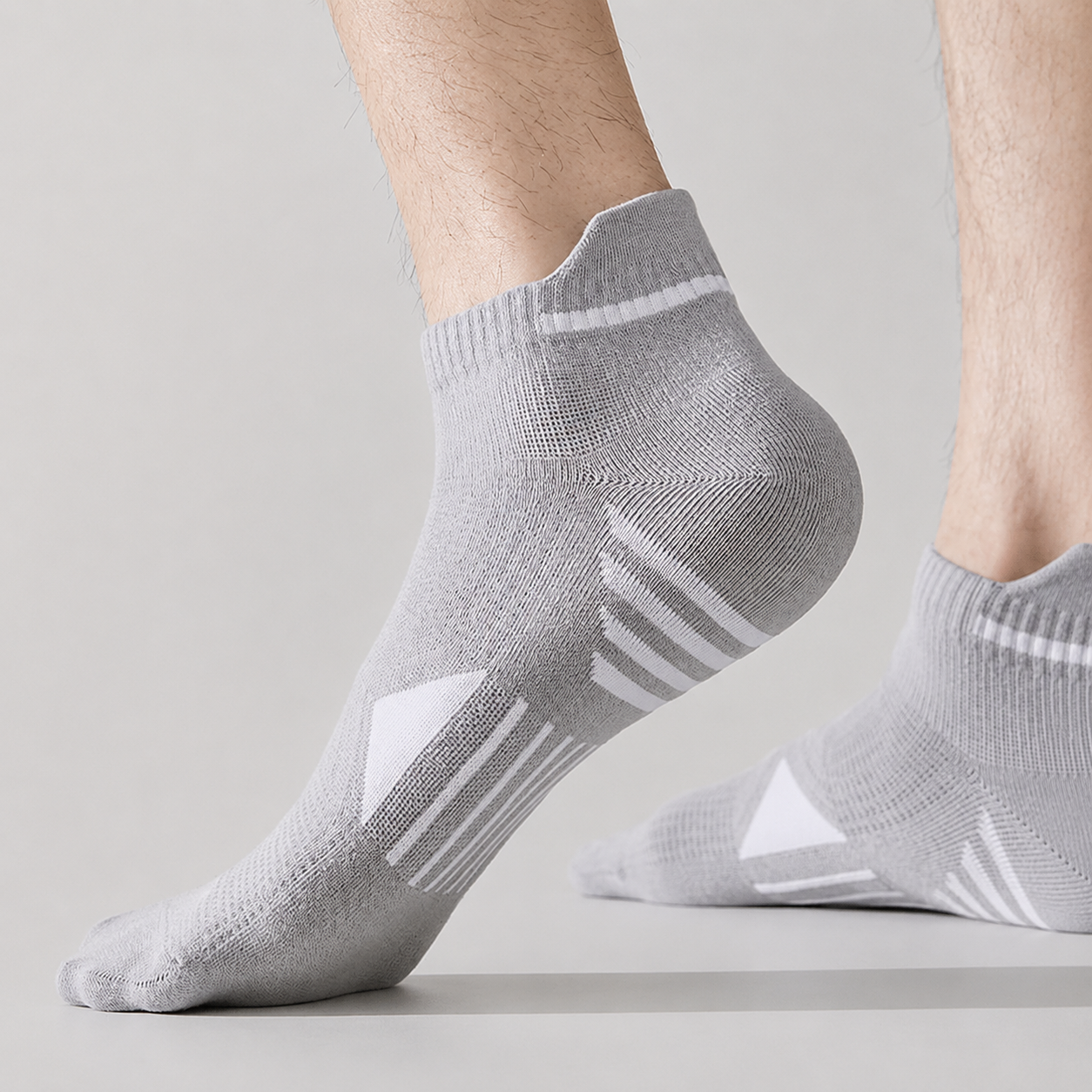 Legacy Sports Edition Socks - GRAY/WHITE