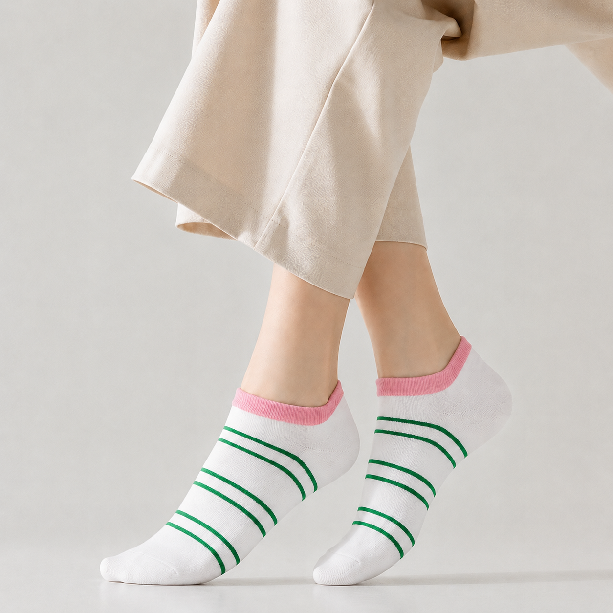 AirLiner Women Socks Edition - WHITE (G)