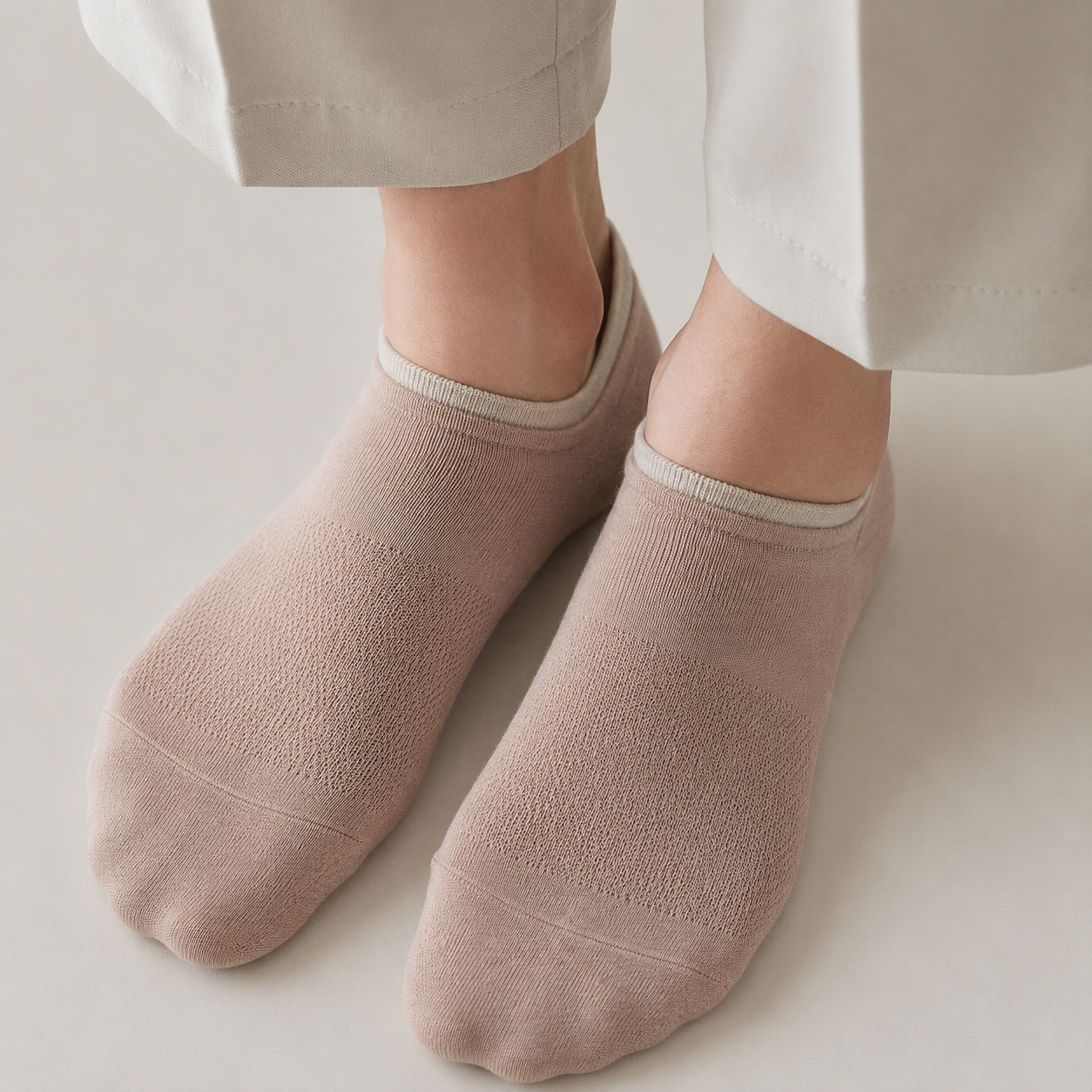 Premium DualGrip Socks - BEIGE