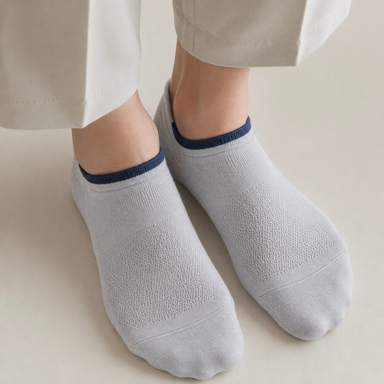 Premium DualGrip Socks - GRAY