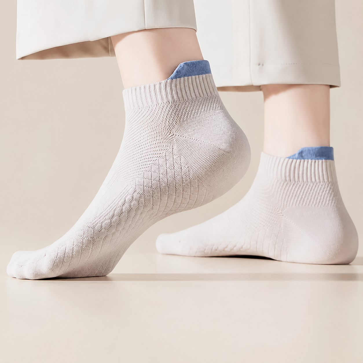 Traditional Comfort Edition Socks - WHITE