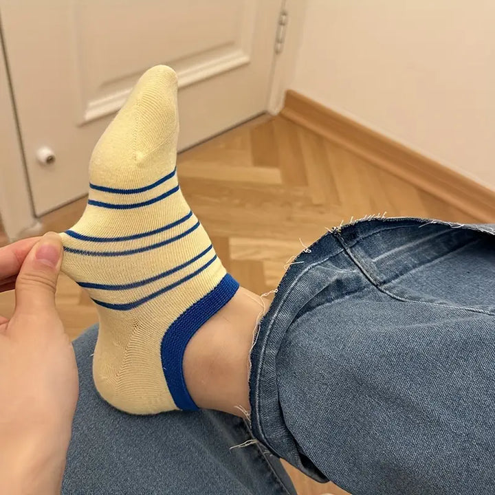 AirLiner Women Socks Edition